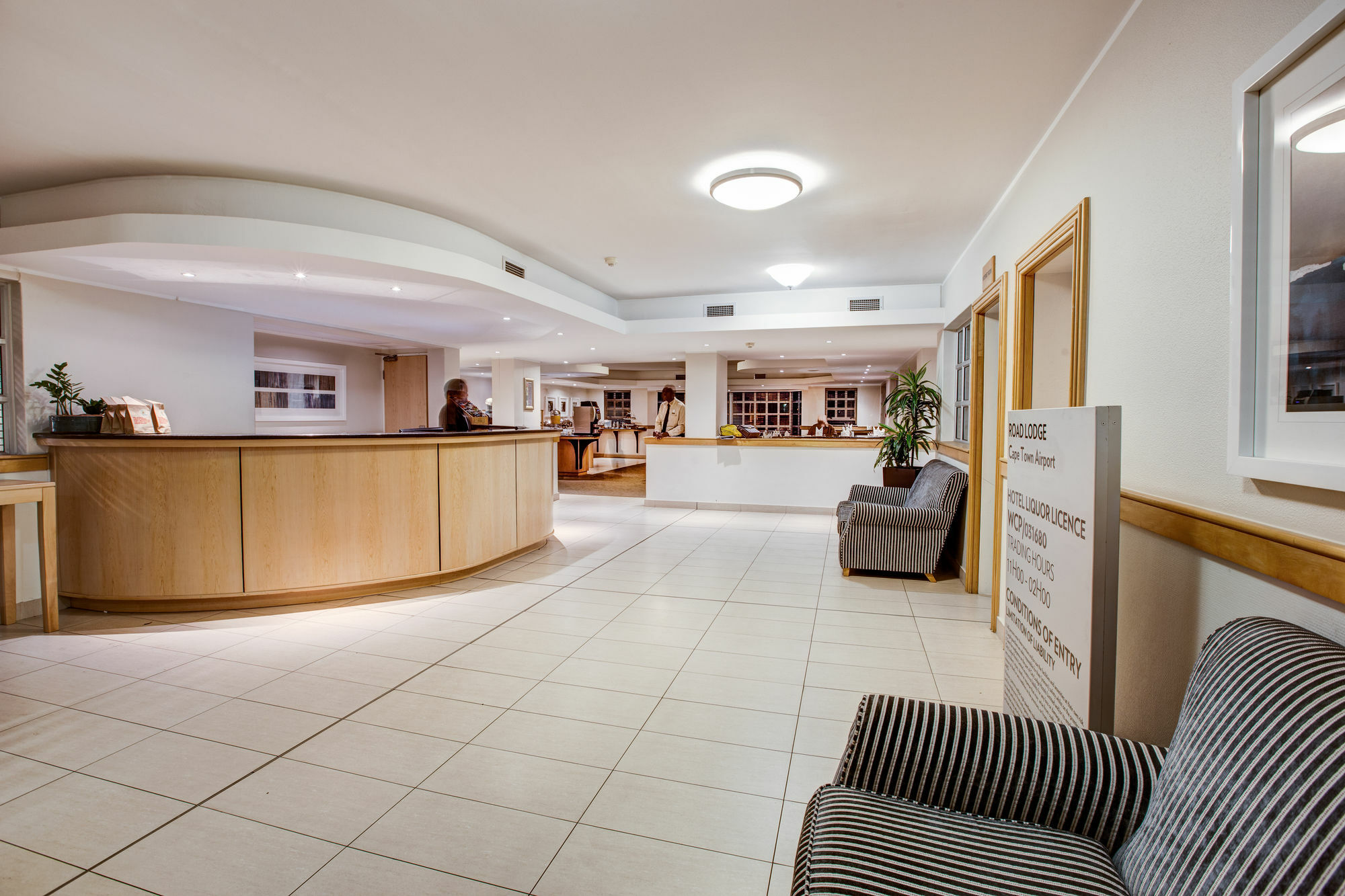 Road Lodge Cape Town International Airport Ngoại thất bức ảnh